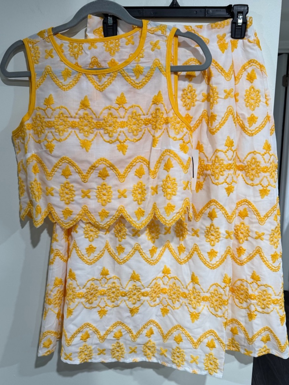 Boho Floral Embroidered Sleeveless High Waisted Midi Skirt Set Medium - Picture 5 of 7